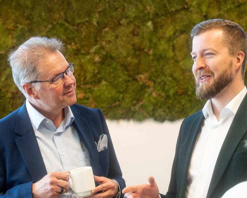 KuvitusH125-212-effectapp-1