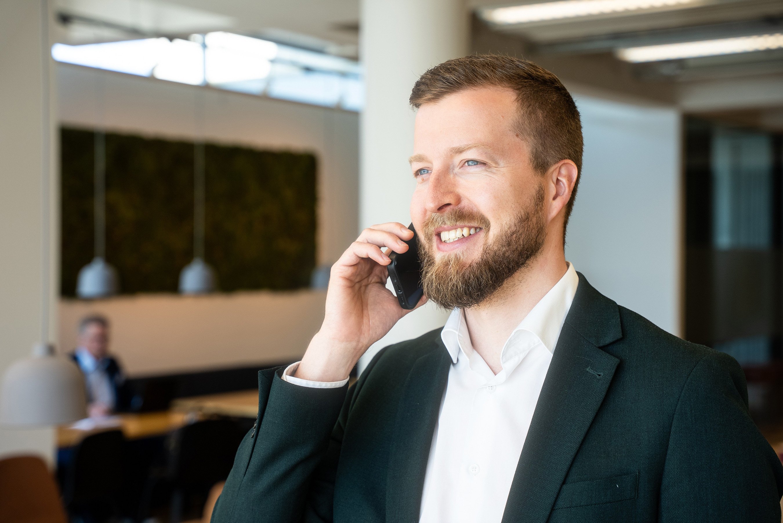 KuvitusH125-230-effectapp